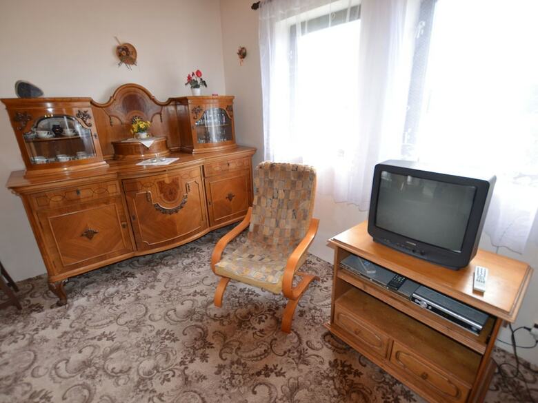 Welcoming Holiday Home With Private Garden, Heating, Parking