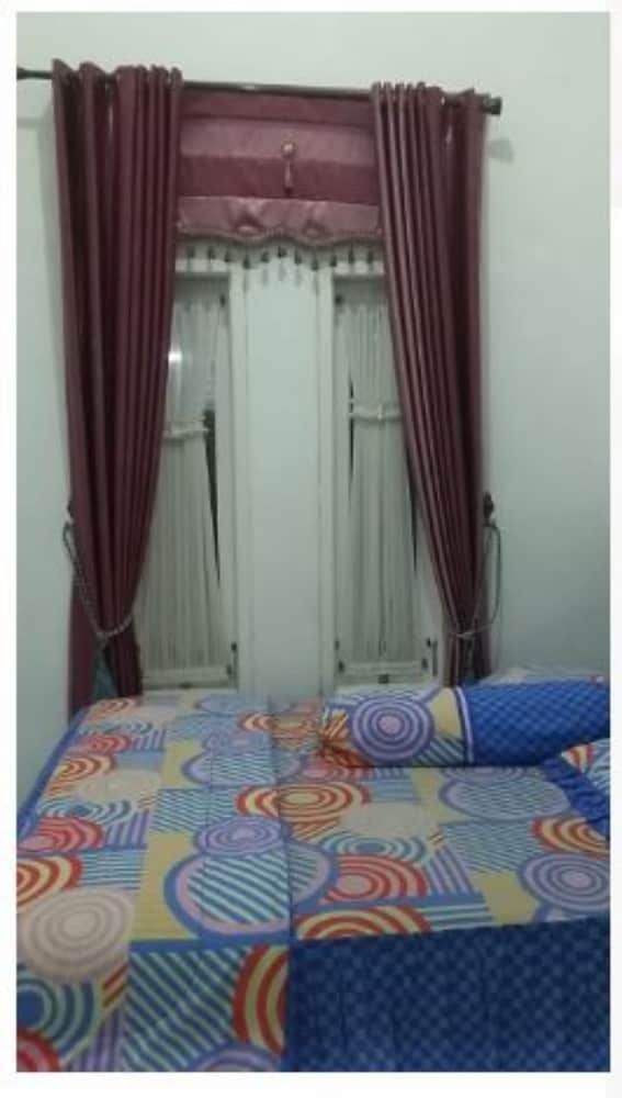 Hotel Ashoka Homestay Kota Batu