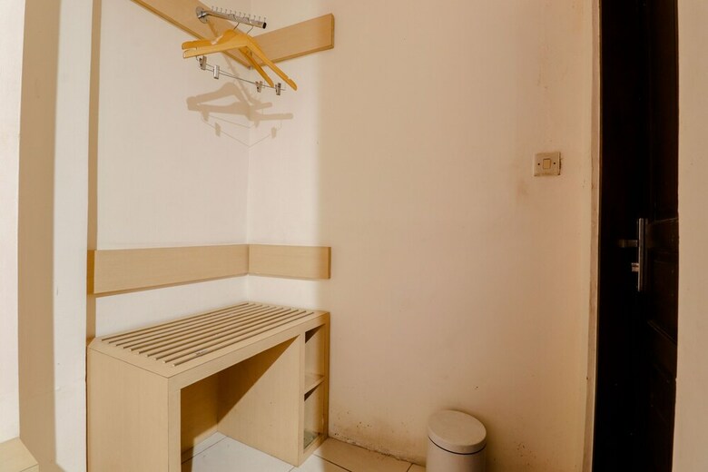 Hotel Bi.es Homestay