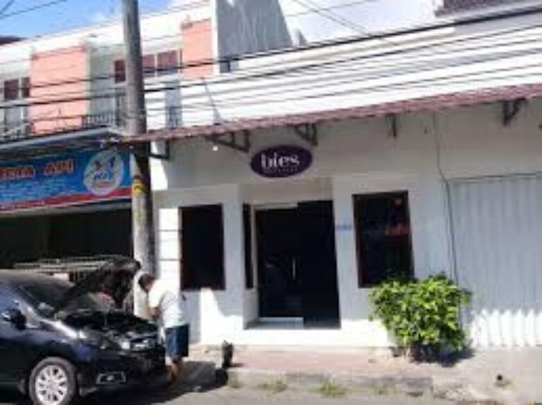 Hotel Bi.es Homestay