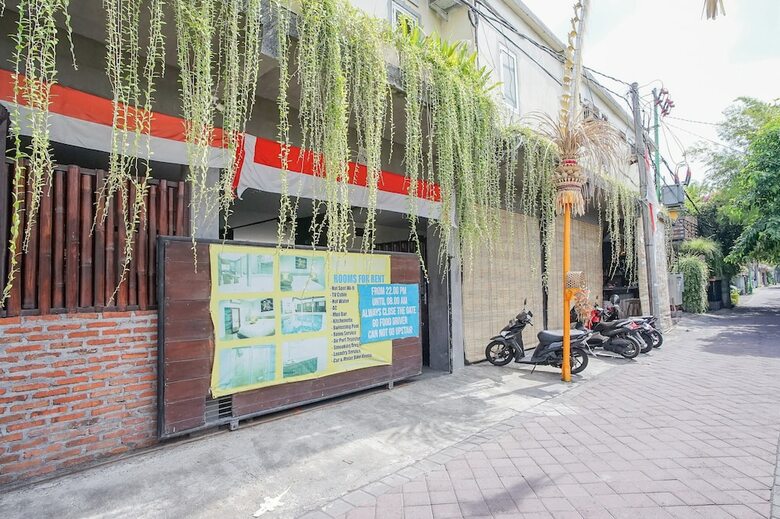 Hotel Bali 4 Stay