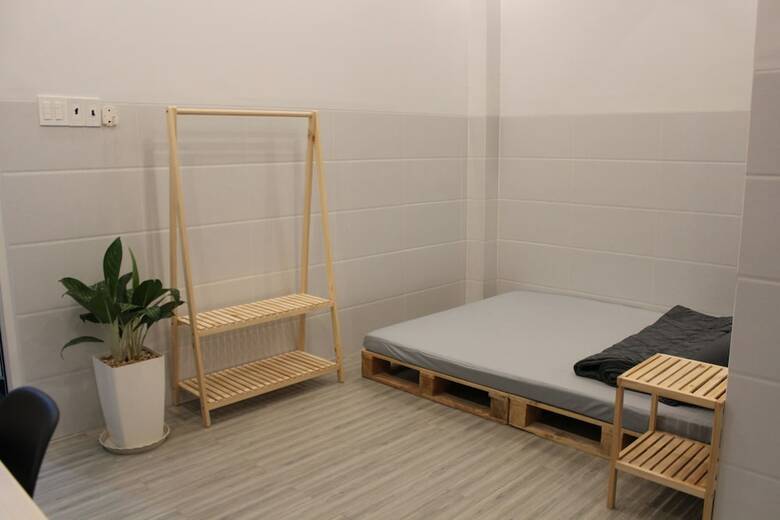 Hostal B Home - Hostel