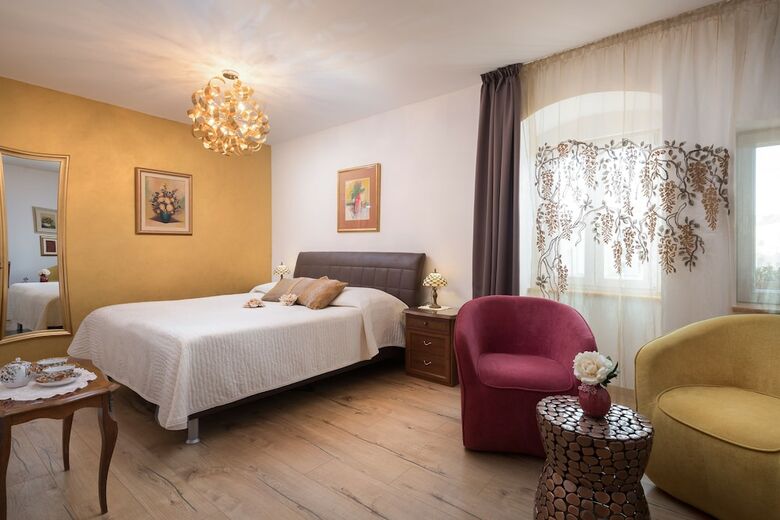 Hotel Romantic Luxury Rooms