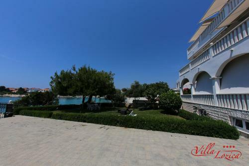 Apartamentos Villa Lozica