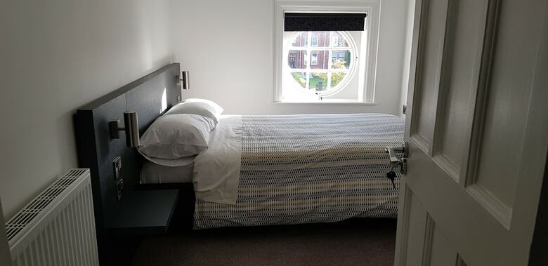 Bed & Breakfast The Red Door - Adults Only