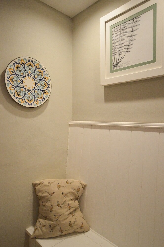 Characterful Home 15 Minute Walk To Central Bath