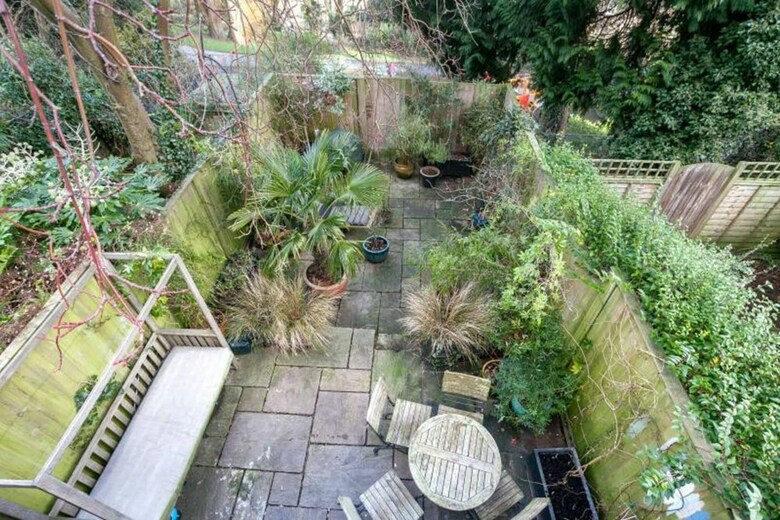 Apartamento Central Garden Flat With Rooftop Terrace