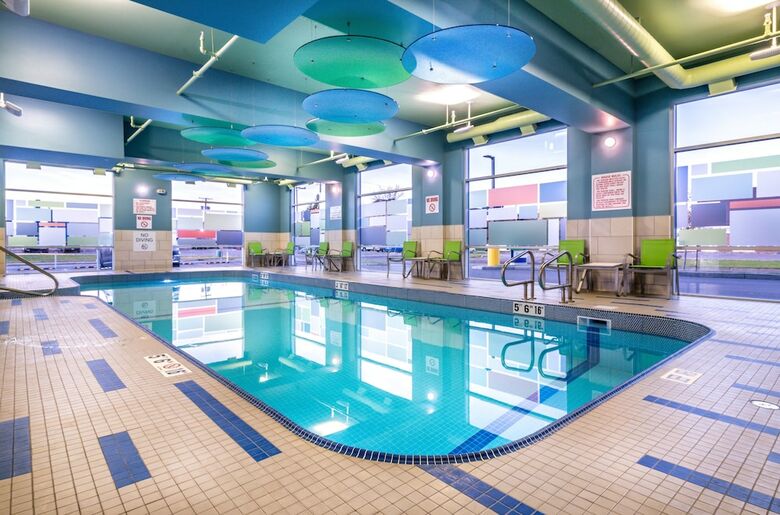 Hotel Holiday Inn Express & Suites Brandon