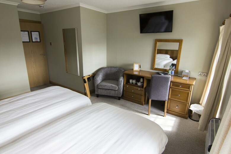 St David's Cross Hotel