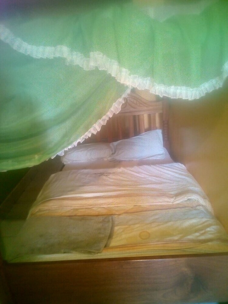 Hotel Tripple Arrow Guest House