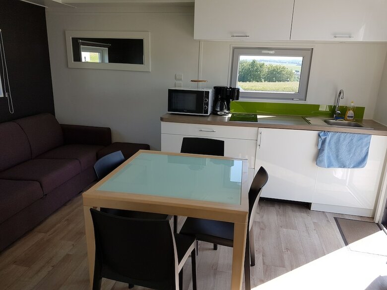 Hostal Village Guerzaille