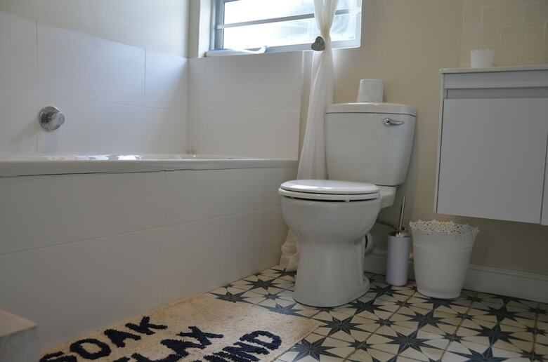 Hermanus Beach Cottage 1