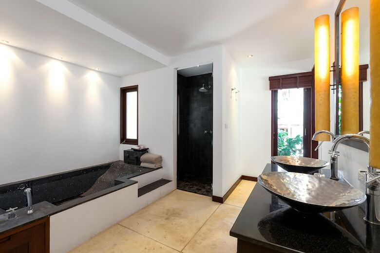 Aparthotel Sensive Hill Villas