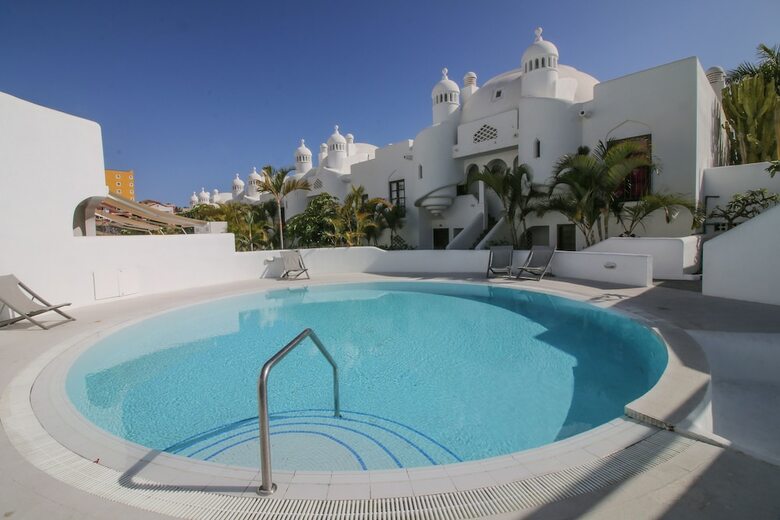 Apartamentos Espacios Blanco Adeje Paradise