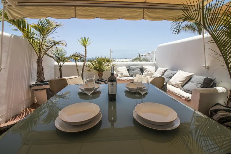 Apartamentos Espacios Blanco Adeje Paradise