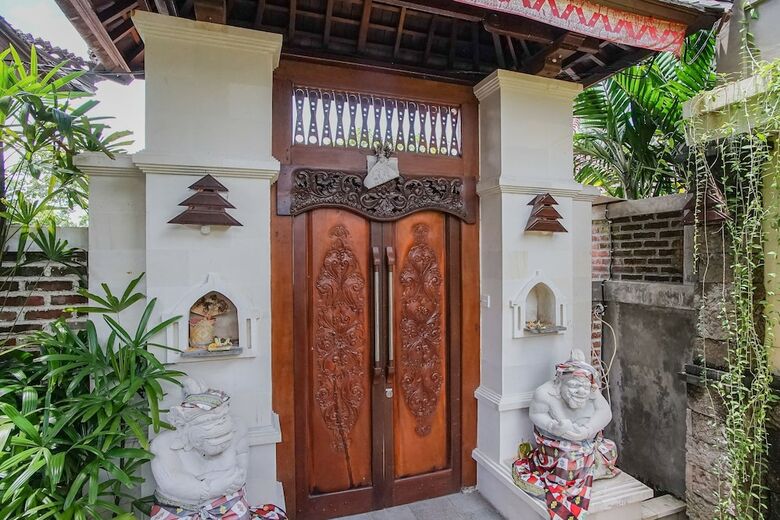 Hotel Lot 18 Villa