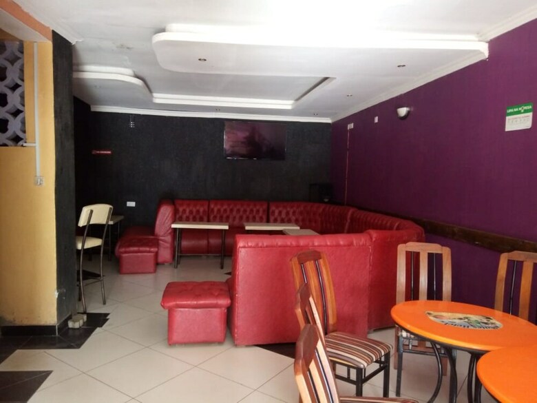 Maates Hotel