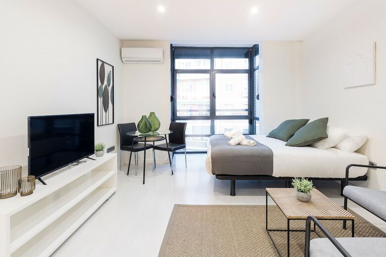 Apartamentos Sleep La Latina By Stay