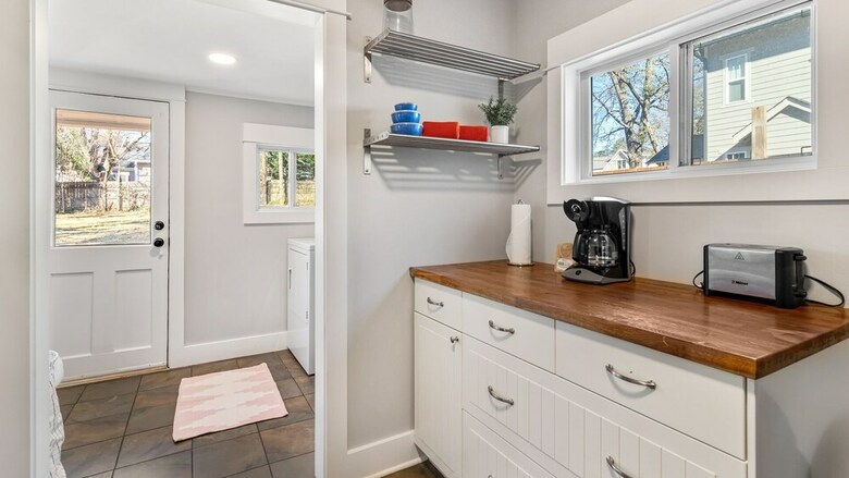 2 Bedroom, Georgia Avenue