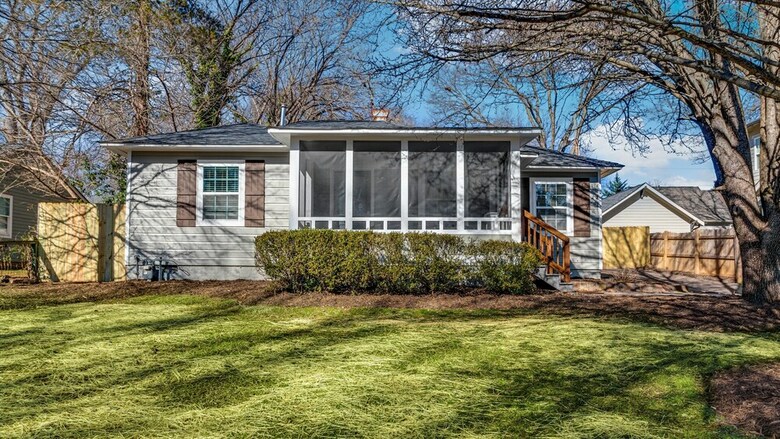 2 Bedroom, Georgia Avenue