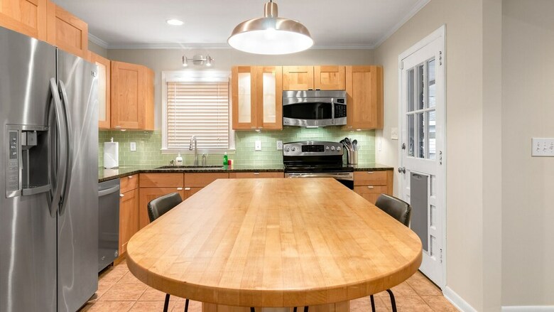 3 Bedroom, Wyanoke Avenue