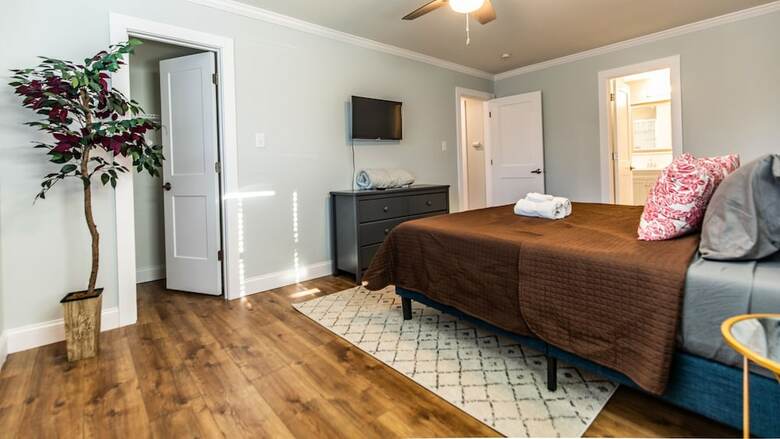 4 Bedroom, Kelford Lane