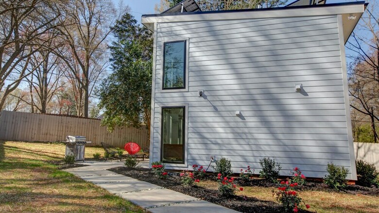 2 Bedroom, Woodside Avenue