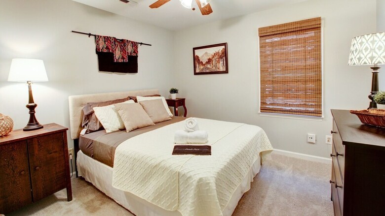 3 Bedroom, Polk Street