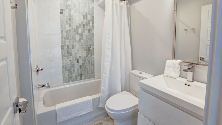 5 Bedroom, Woodside Avenue