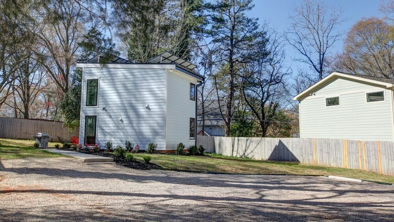 5 Bedroom, Woodside Avenue