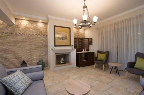 Hotel Golden Coast Boutique - Luxury Living