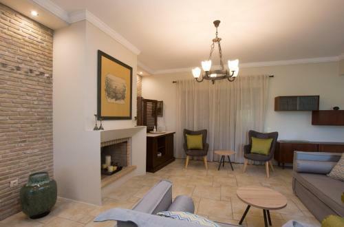 Hotel Golden Coast Boutique - Luxury Living