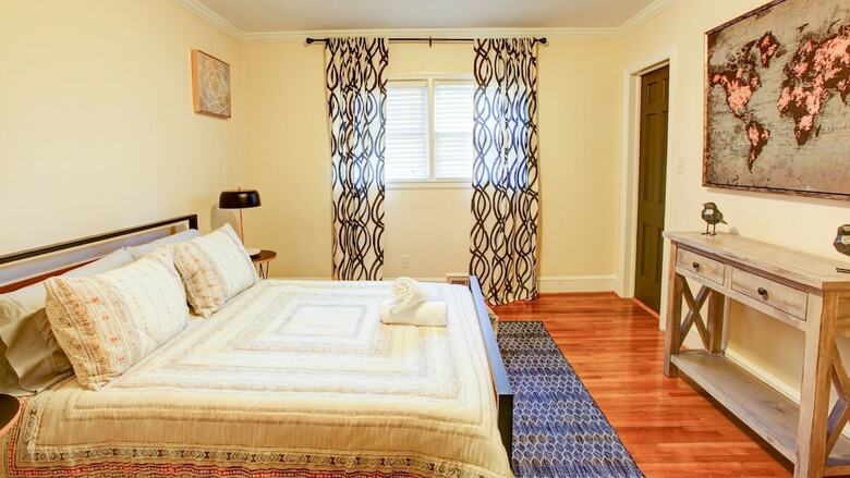3 Bedroom, Woodlark Lane