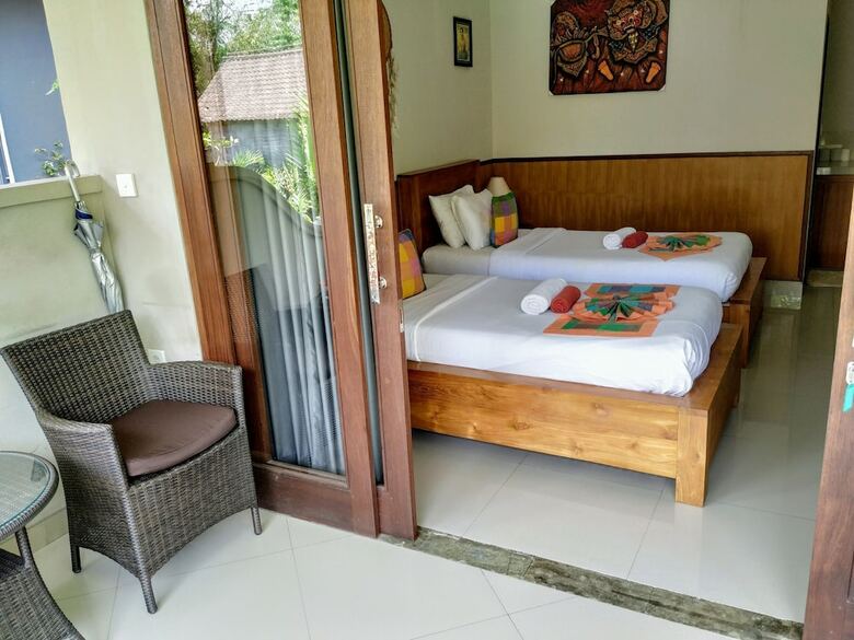 Hotel Putu's Paradise Guesthouse
