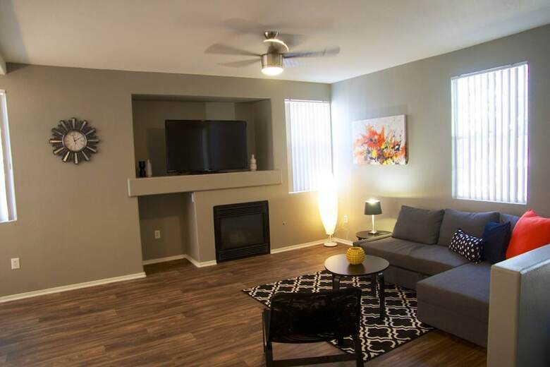 Beautiful & Quiet Apartment 15 Minutes From Strip