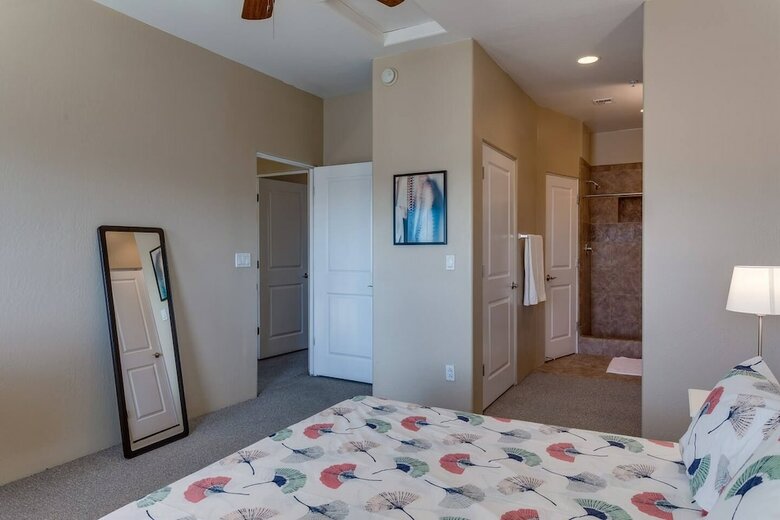 Stunning Home In A Great Location 2-car Garage