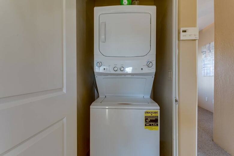 Stunning Home In A Great Location 2-car Garage