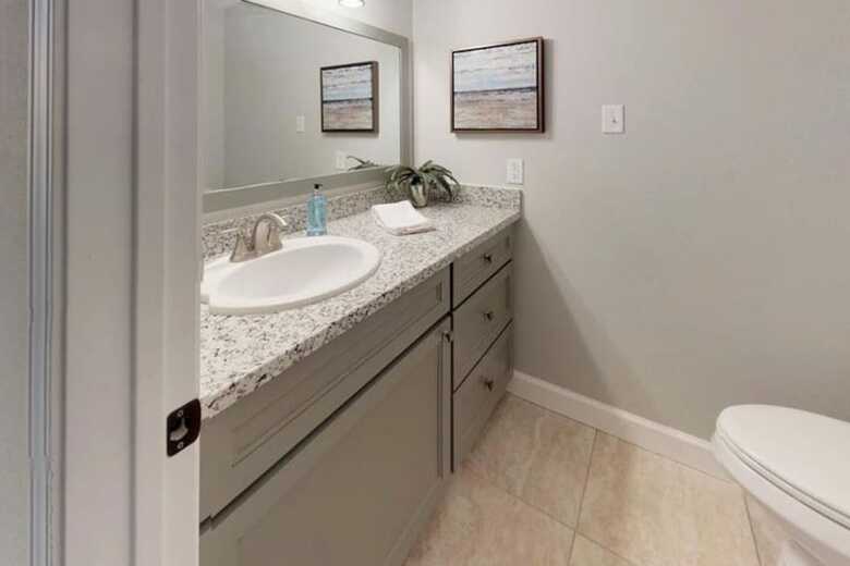 Beautiful Home In The Woodlands Best Location!