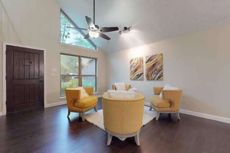 Beautiful Home In The Woodlands Best Location!