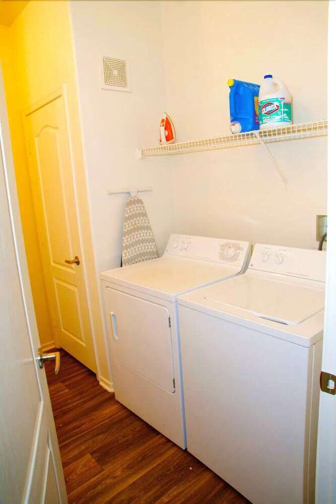 Apartamento Quiet & Private Home 15 Minutes From Strip W/ Pool