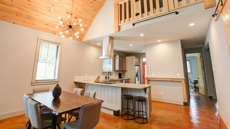 3 Bedroom, East 18th Street