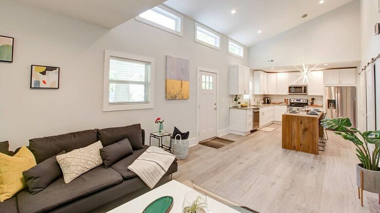 3 Bedroom, Woodside Avenue