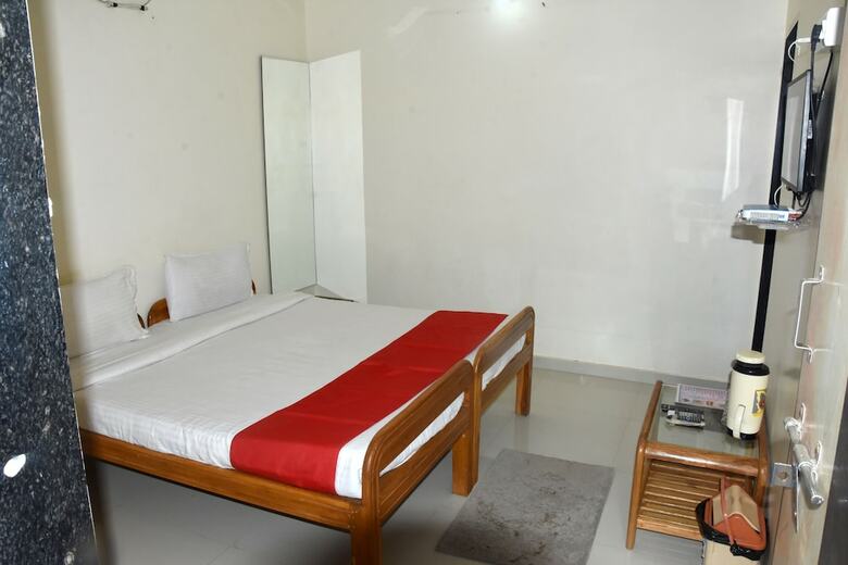 Hotel Gir Athiz Resort
