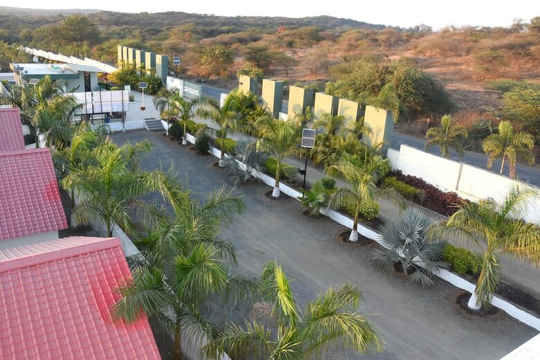 Hotel Gir Athiz Resort