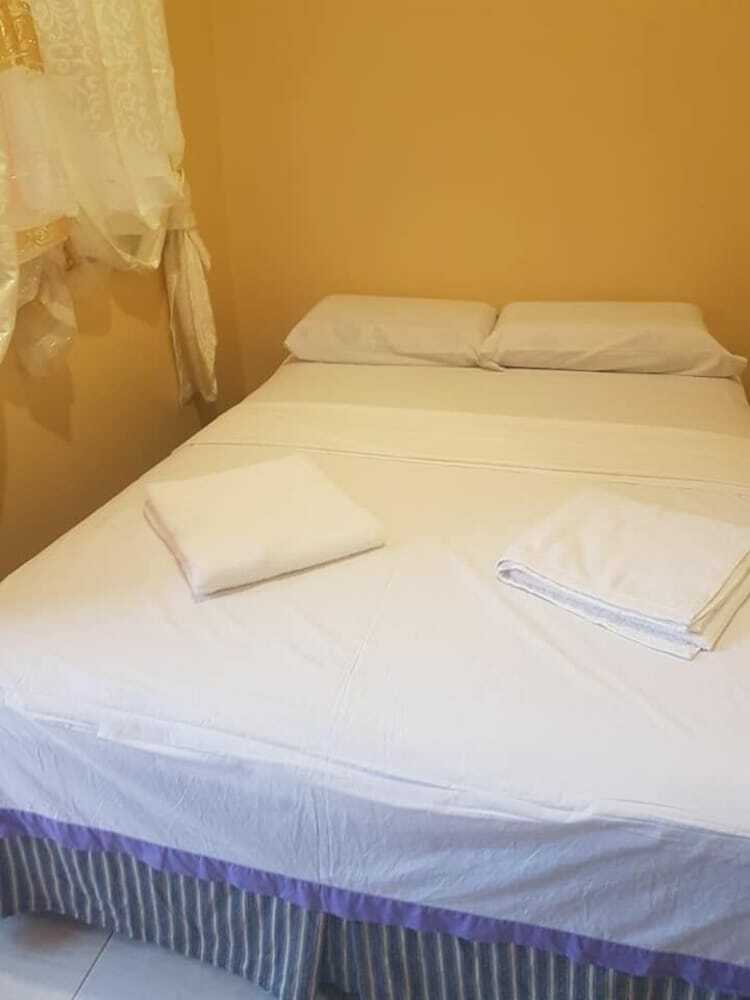 Hotel Stellaz Guesthouse