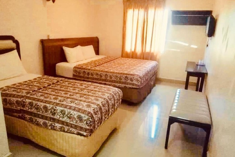 Hotel Oyo 89890 Mila Motel 2
