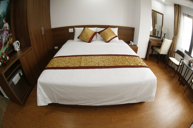 Bao Ngoc Diamond Hotel