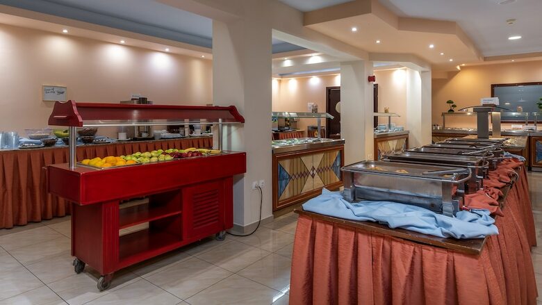 Aparthotel Orion Houses