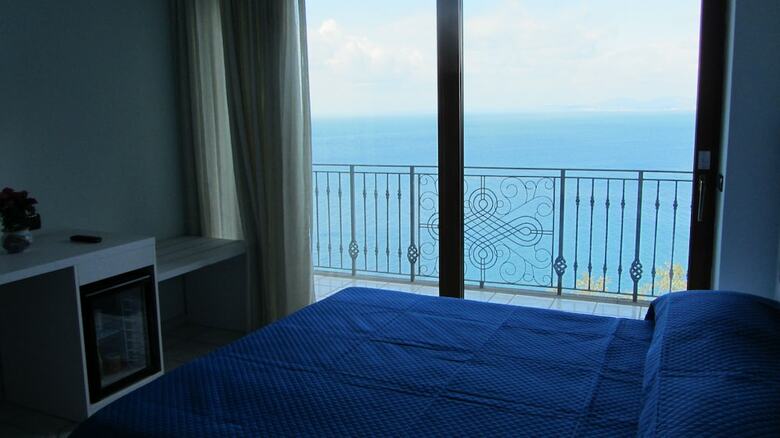 Bed & Breakfast L'incanto Restaurant & Suites