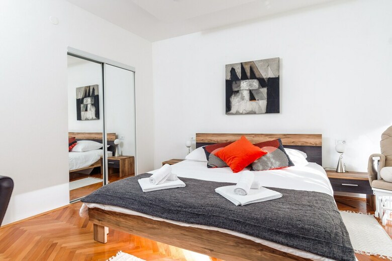 Apartamentos City Center Sunset Penthouse